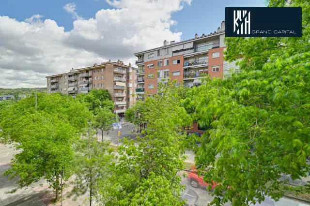 PISO LLUIS PERICOT — 14