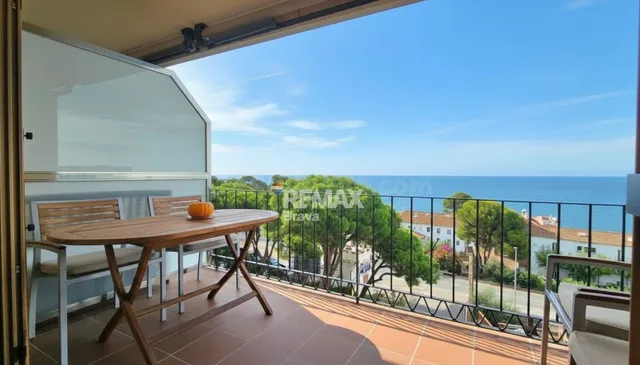 Sant Antoni de Calonge | Ático esquinero con vistas al mar j - foto 3