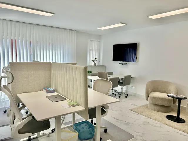 Oficina 49m² en venta - Centro — 11