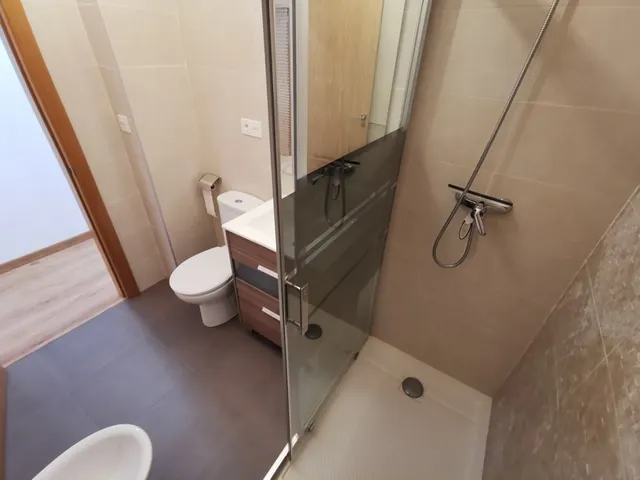 Piso amueblado a estrenar en Armilla — 8