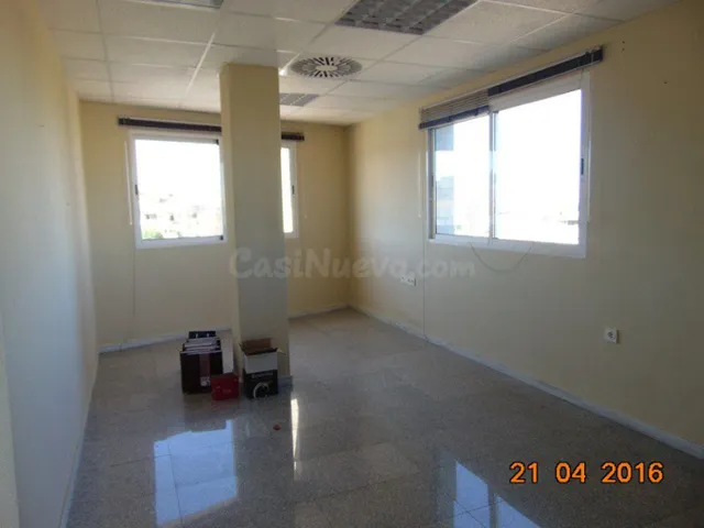 Oficina 3 habitaciones en alquiler - La molineta - La Barcel - foto 2