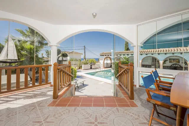 Chalet 6 habitaciones 500m² en venta - Centro — 46