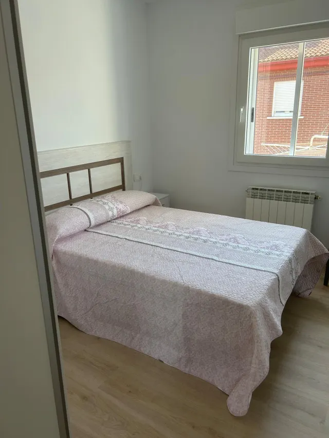 Piso en alquiler amueblado de dos habitaciones y un baño — 6