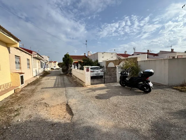 Bungalow tipo adosado sin vecinos - foto 5
