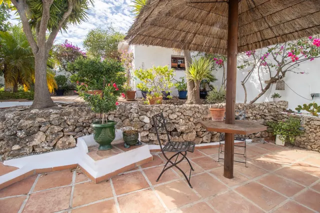 Encantadora villa con fantásticas zonas exteriores — 37