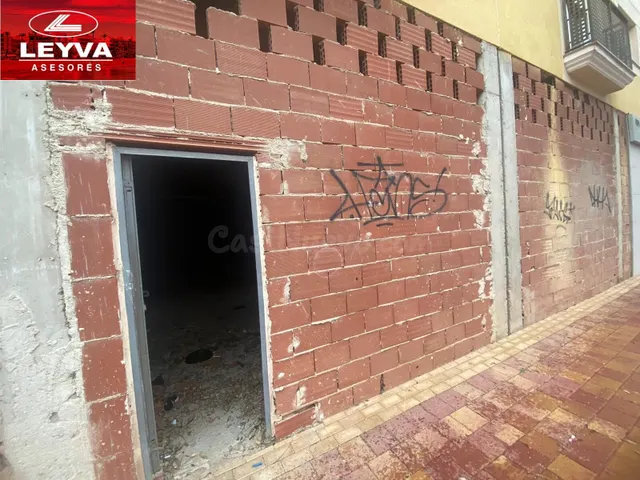 LOCAL COMERCIAL EN VENTA — 3