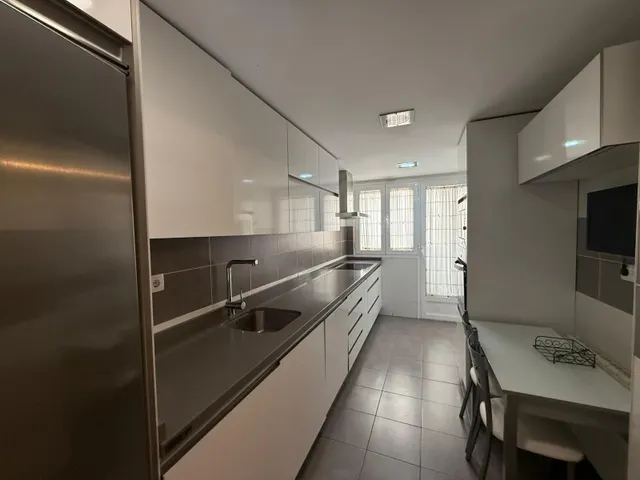 PISO DE 3 habitaciones EN ZONA NORTE — 8
