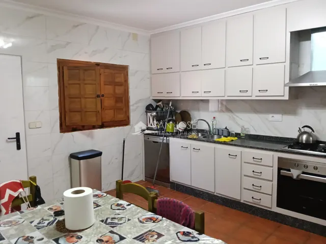 SE VENDE CHALET EN BUEN ESTADO EN MONFORTE DEL CID EN LA ZONA DEL FONT DEL LLOP — 45