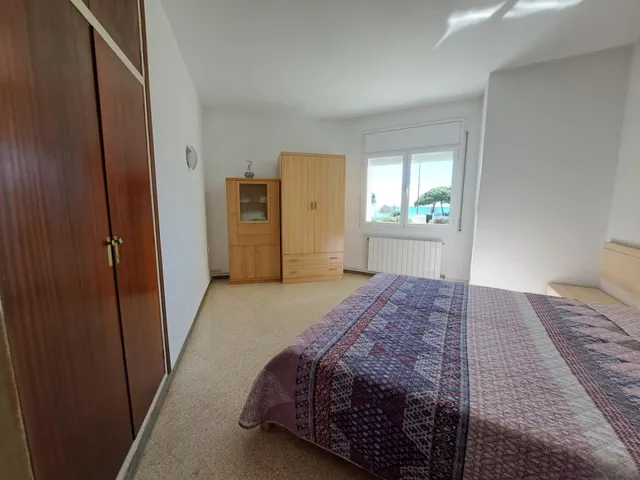 Pis en venda a primeria linia de mar de Pineda de Mar — 18