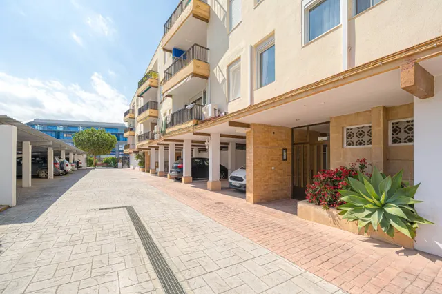Piso reformado cerca de la playa del Arenal en venta en Javea — 25