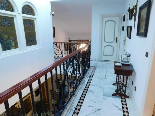 Venta - villa de lujo - Torrevieja - 6 dormitorios - 5 baños - 328 m2 - parcela 1066 m2 - piscina - garaje — 22