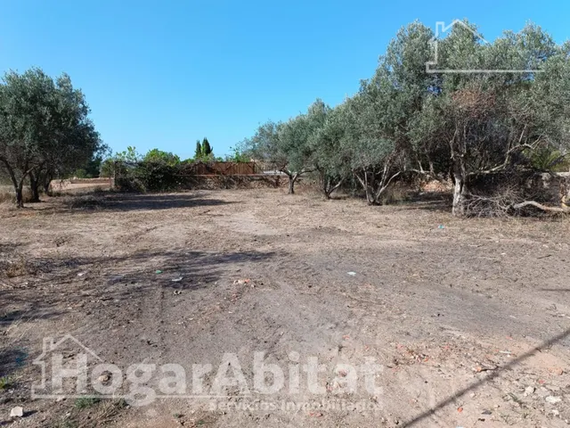 OPORTUNIDAD DE PROPIEDAD RUSTICA CON TERRENO Y PISCINA — 6