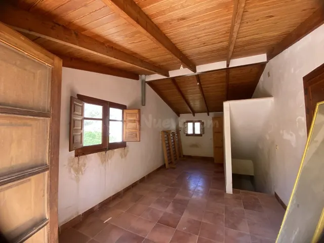 Tranquila finca rústica para reformar cerca de Morata - foto 5