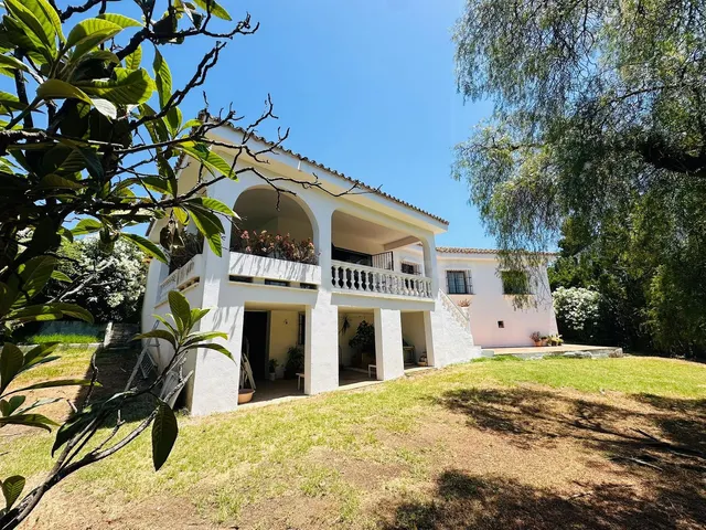 Chalet 3 habitaciones 338m² en venta - Costa Del Sol