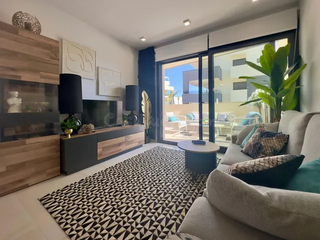 APARTAMENTO DE 3 DORMITORIOS 2 BAÑOS +2 PLAZAS DE GARAJES EN ORIHUELA COSTA (PLAYA FLAMENCA) — 10