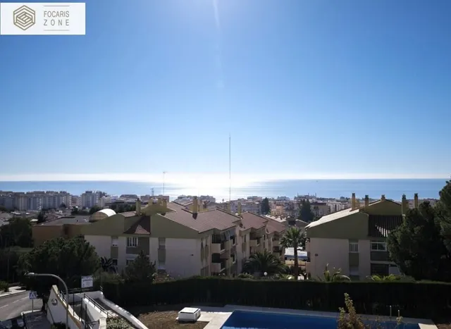 PRECIOSO CHALET CON VISTAS AL MAR EN RINCÓN DE LA VICTORIA — 16