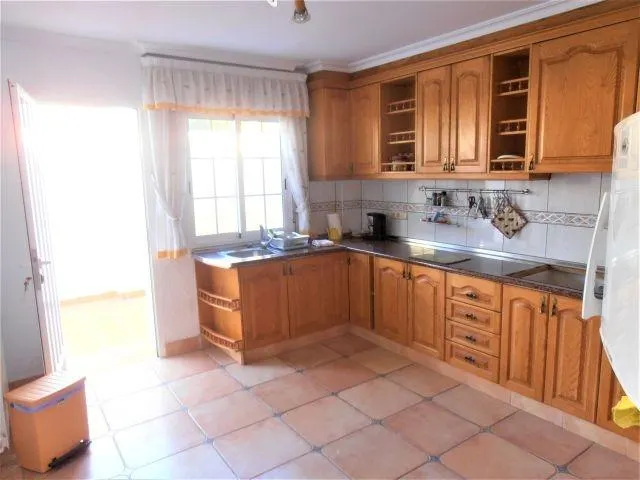 ESPECTACULAR CHALET CON 1.445M2 DE PARCELA EN LAS FILIPINAS VILLAMARTIN — 6