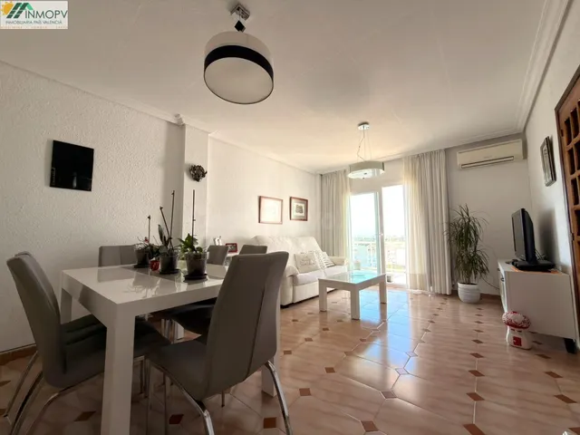 EN VENTA PISO CON VISTAS AL MAR EN COLONIA EUROPA, ZONA SALI - foto 5