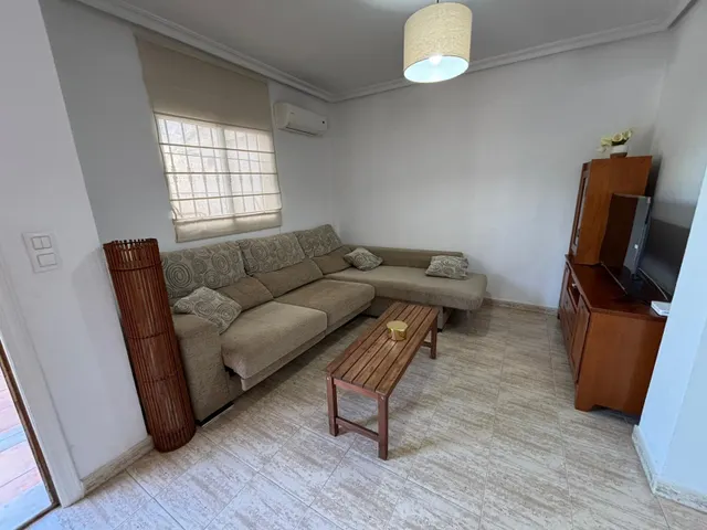 Elegante Dúplex Vacacional con Piscina y Terraza — 17