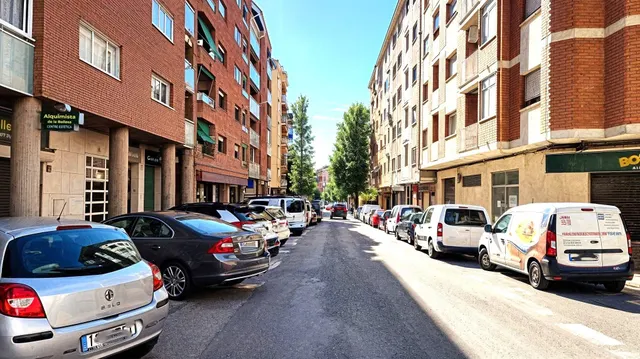 PISO CON TRASTERO EN ZONA PONENT Y PARKING OPCIONAL — 23