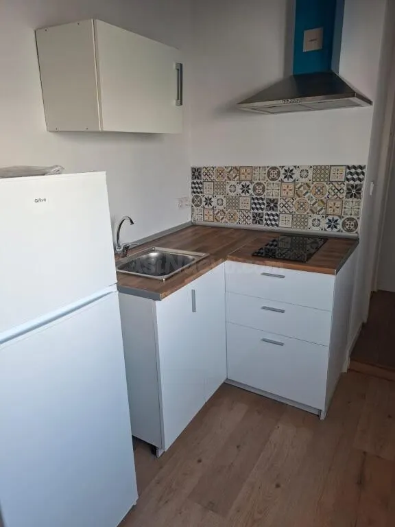 Estudio completamente reformado en el corazón de Sevilla!!! — 13