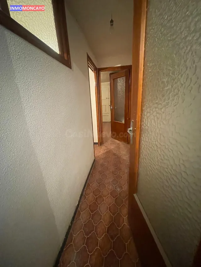 SE VENDE PISO EN TARAZONA - foto 4