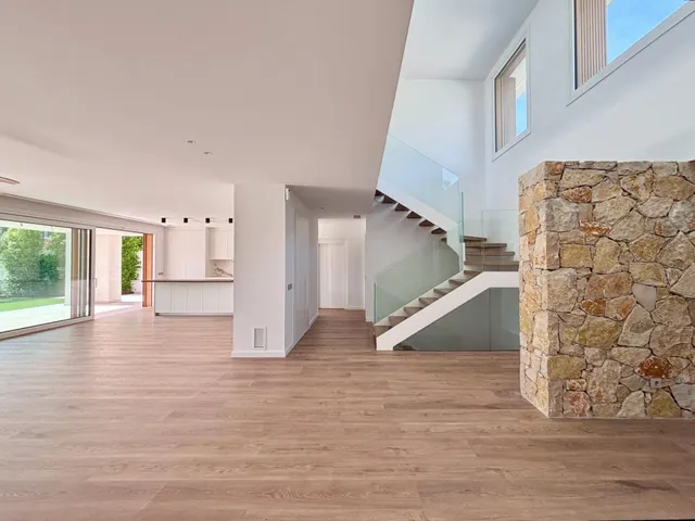 Cala Blanca · Arquitectura, diseño y una nueva forma de vivir Sitges — 13