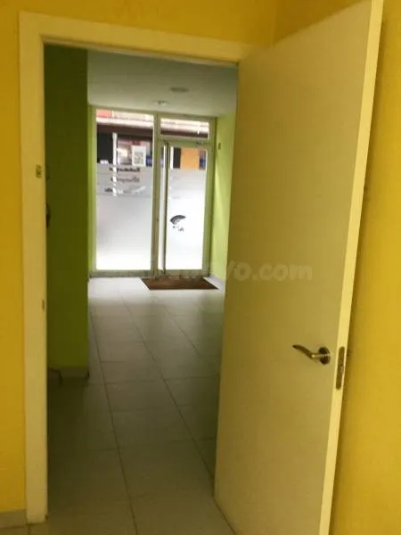 LOCAL ACONDICIONADO EN ALQUILER - foto 4