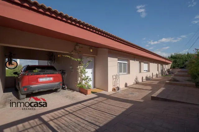 Casa 5 habitaciones 220m² en venta - Urb. el arenal — 49