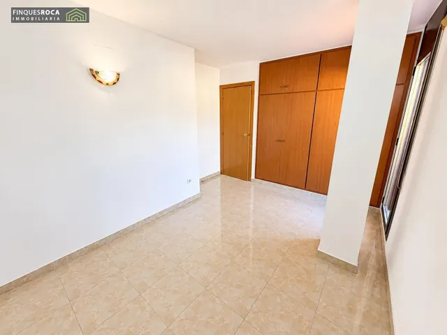Exclusivo ático esquinero con 121 m2 de terraza y vistas al mar en la ràpita — 20