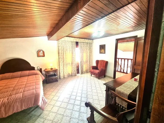 Chalet 4 habitaciones 307m² en venta - Cortes de la frontera — 11