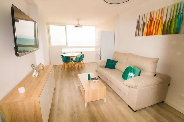 Apartamento reformado con vistas al mar en Cabo Cervera - foto 4