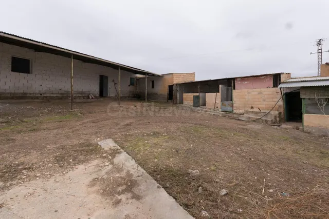 Terreno con almacen industrial a escasos minutos de autovía 