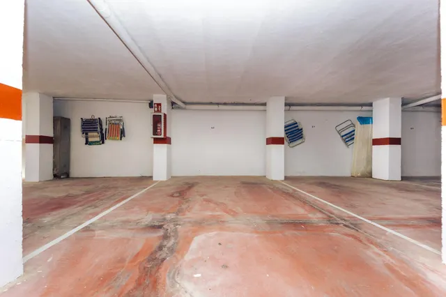 FANTASTICO PISO CON TERRAZA JUNTO AL MAR — 27