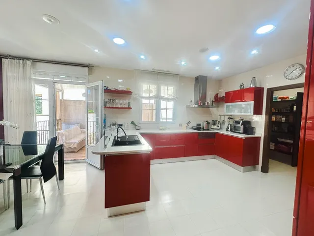 Gran Chalet  en Ocaña, Toledo. — 7