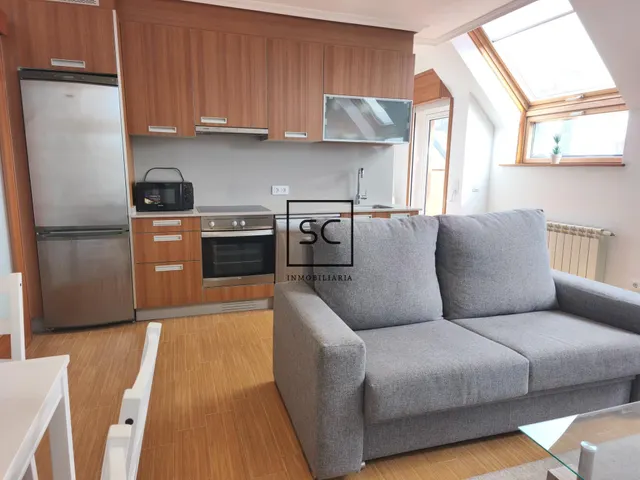 Apartamento con terraza en Porta Nova, Ferrol. — 8