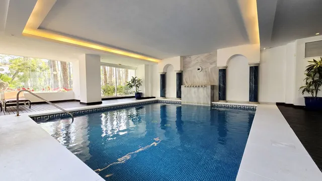 Apartamento 1 habitación 55m² en venta - Marbella — 2
