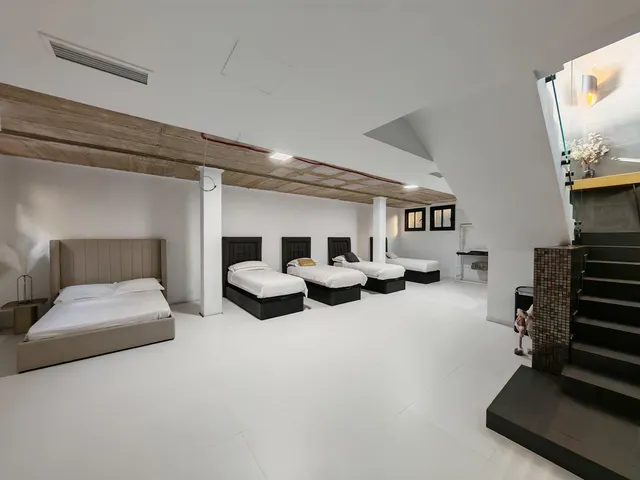 Chalet 4 habitaciones 316m² en venta - Costa Del Sol — 17