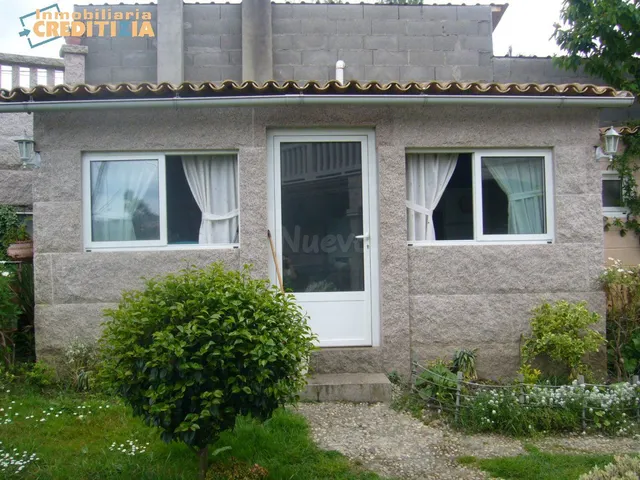 CHALET CON FINCA DE 6 DORMITORIOS - foto 3