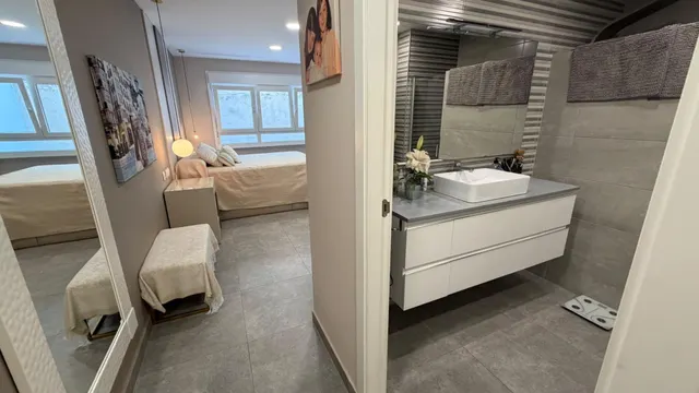 Espectacular vivienda de 195 m2 con 4 dormitorios en pleno bulevar gran capitán — 36