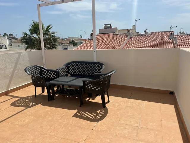 Chalet adosado a la venta con una impresionante vista panorámica y sol todo el dia. — 18