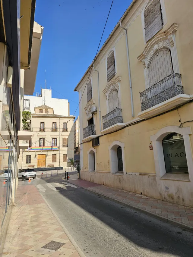 EDIFICIO MODERNISTA EN EL CORAZÓN DE MONOVAR - PLAZA DEL AYUNTAMIENTO — 3