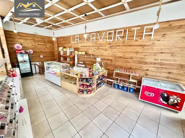 SE ALQUILA AMPLIO LOCAL COMERCIAL, TODO EXTERIOR EN EL CENTR - foto 2