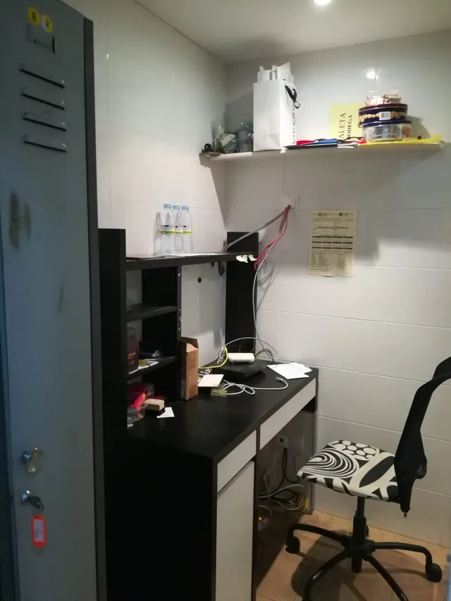 Urbis te ofrece un estupendo local comercial en zona Alamedilla, Salamanca. — 10