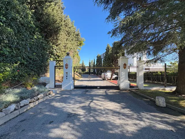 Apartamento 1 habitación 83m² en venta - Marbella — 35