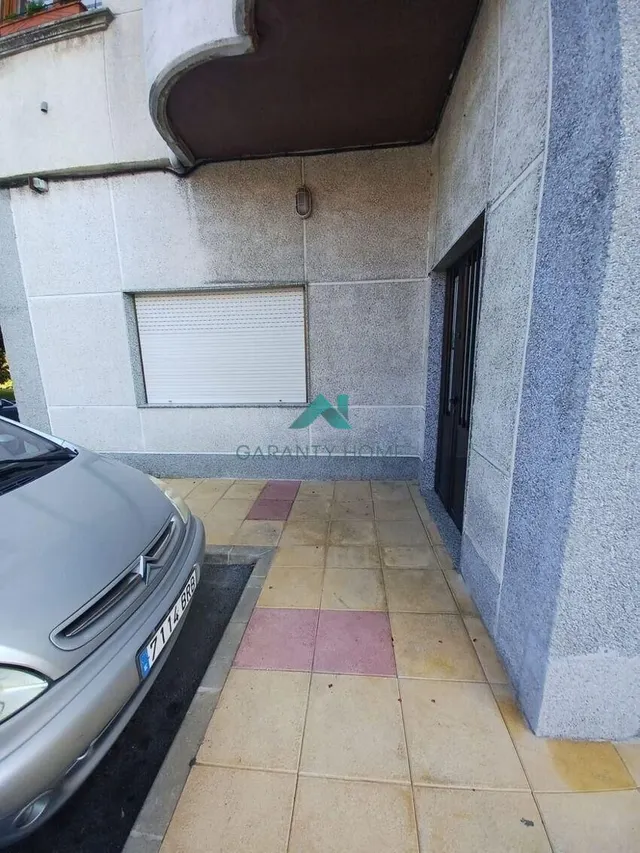 Se vende local comercial en Torrelavega — 6