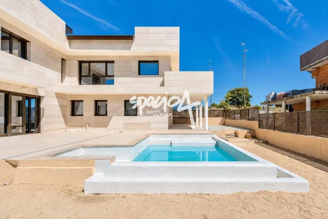 Chalet pareado de obra nueva en venta en Los Pinarejos - foto 4