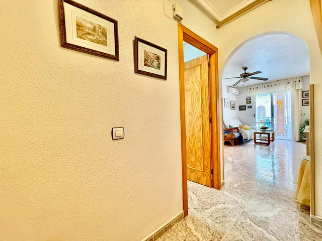 2 dormitorios + garaje, a 200 metros playa de los Naufragos — 11