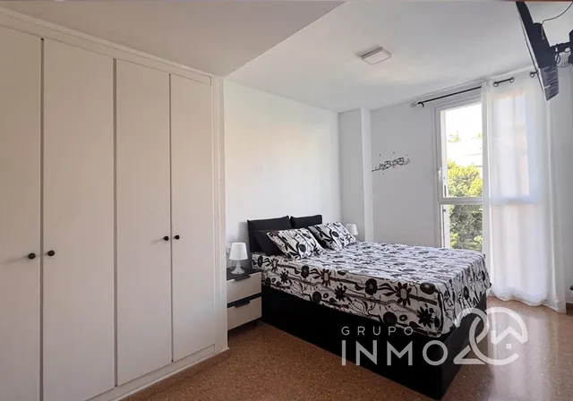 Se vende fantástico piso en de 113m2 utiles con garaje y trastero en Paiporta — 9