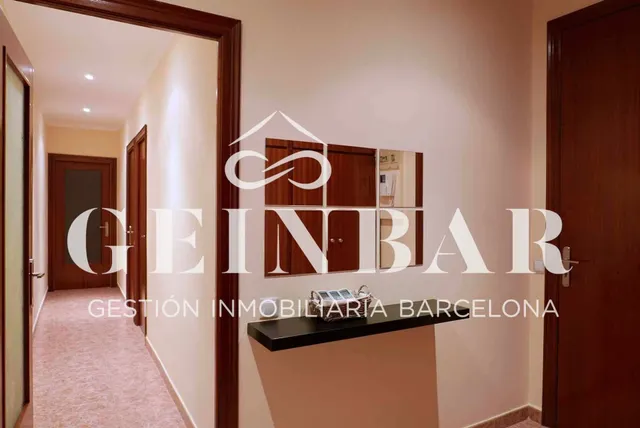 PISO CON TERRAZA DE 25 M2 Y SALA POLIVALENTE DE 21 M2 EN L’ANTIGA ESQUERRA DE L’EIXAMPLE — 16